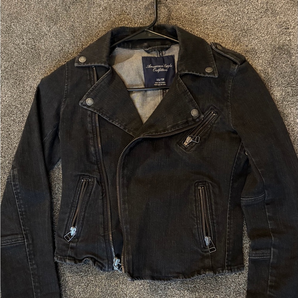 American Eagle Outfitters Women's Dark Gray Denim Jacket